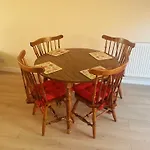 Luxurious Dingle Corner *