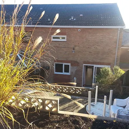 Feriehus Luxurious 3-bedroom With Garden & Free Parking Near Clifton & Blaise