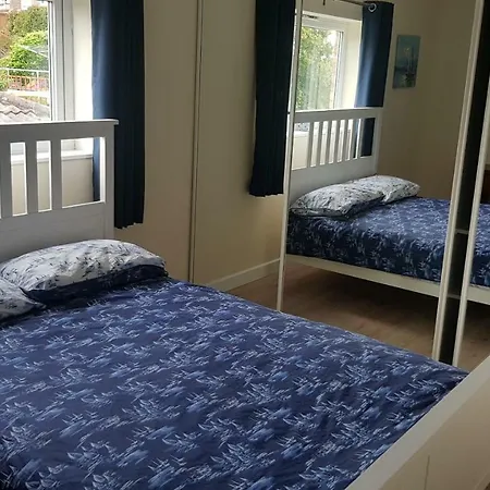 Luxurious 3-bedroom With Garden & Free Parking Near Clifton & Blaise *
