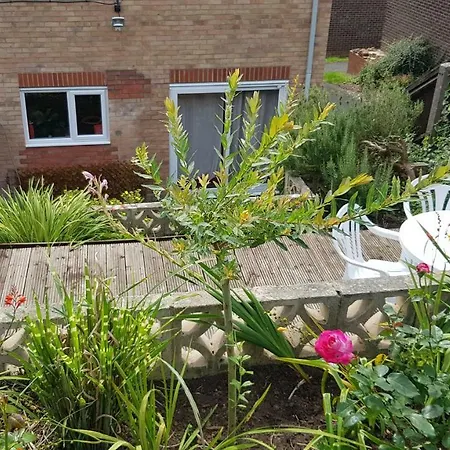 Feriehus Luxurious 3-bedroom With Garden & Free Parking Near Clifton & Blaise Bristol